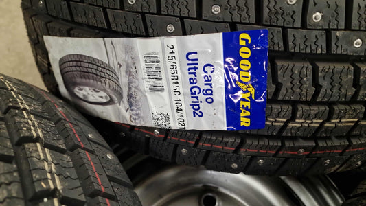 NYA Ford Transit / Connect Dubbdäck inkl. fälg – Goodyear C | Frakt inom Se 850:-