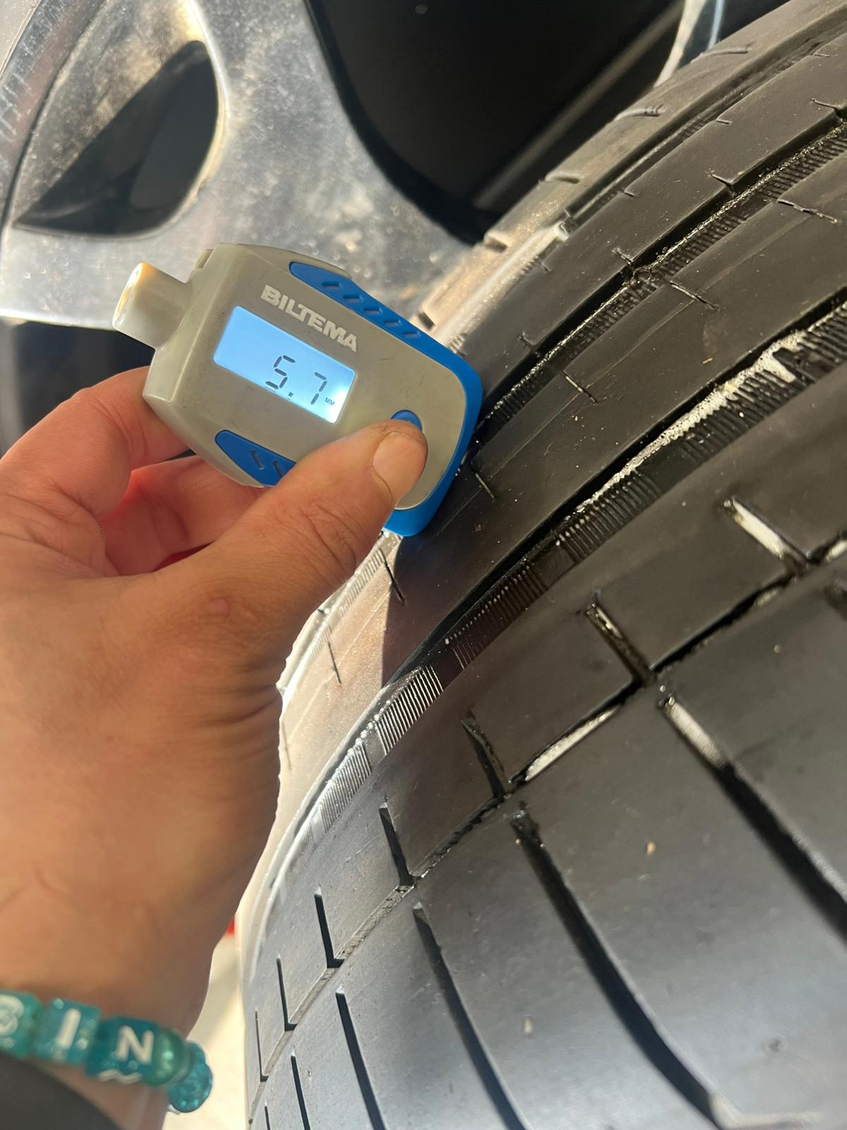 BMW 19 X5 fälgar " Sommardäck med fälg – 225/35 ZR190 | 245/35ZR19