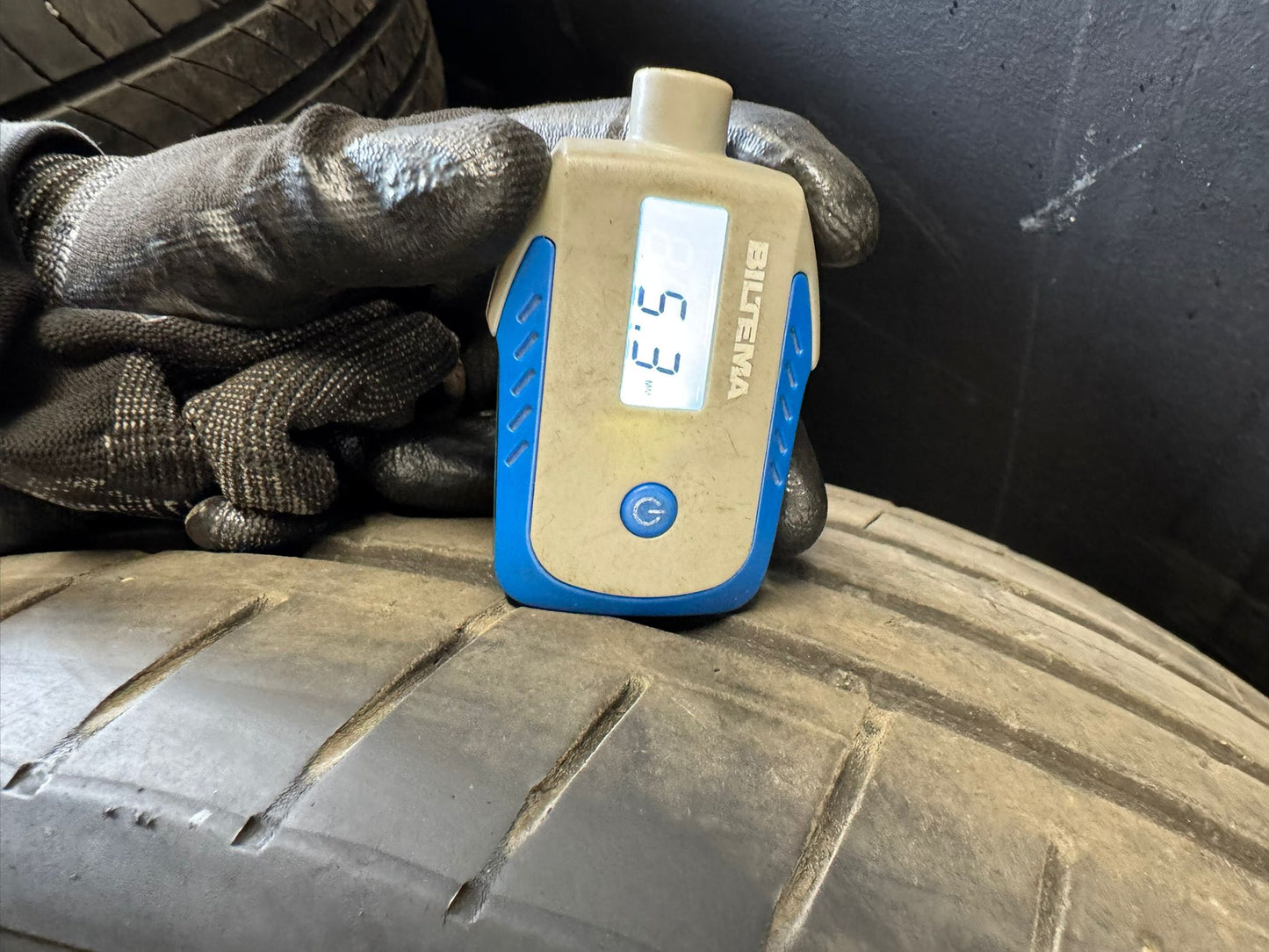 Hankook Ventus S1 Evo3 255/45R19 Sommardäck – 4 st